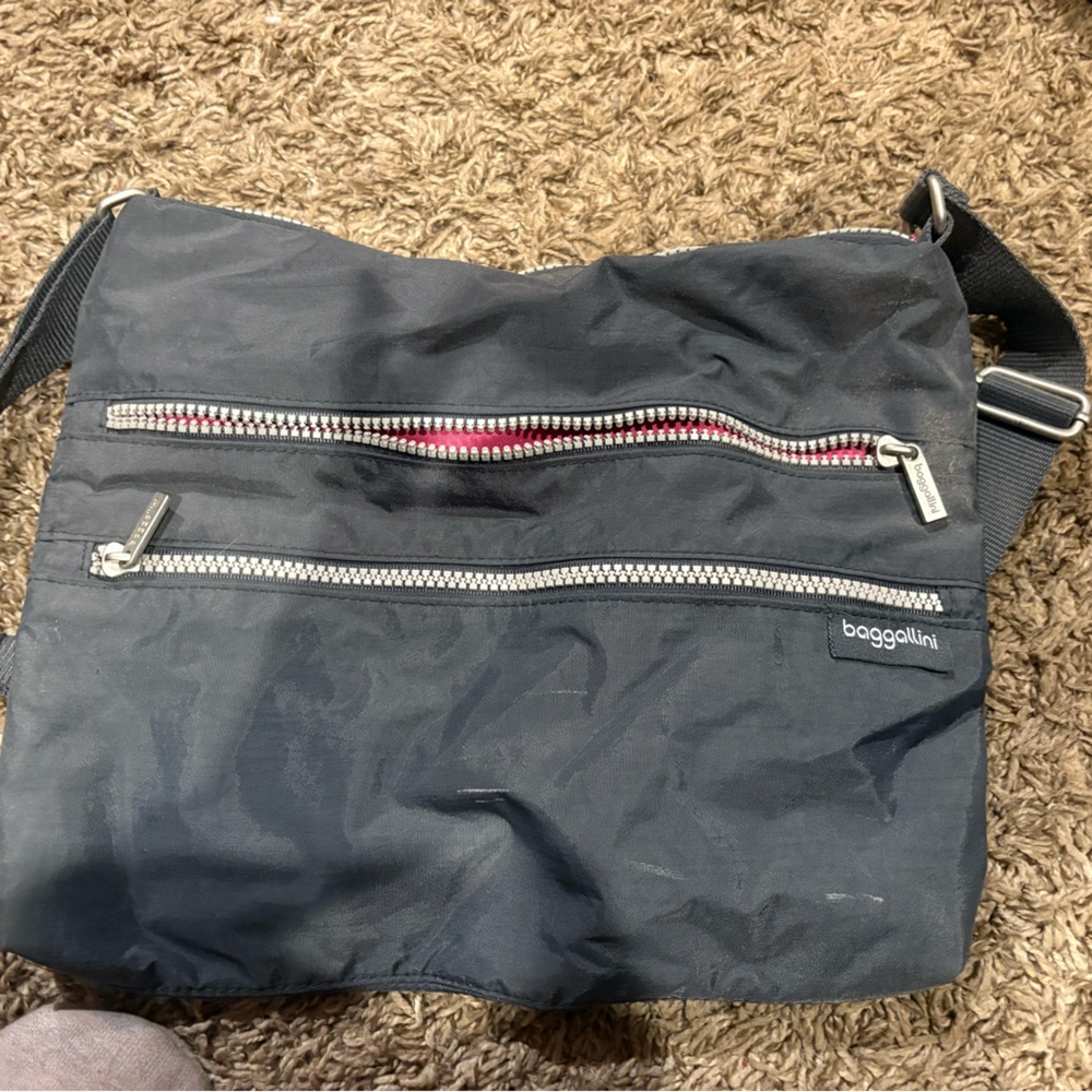 Baggallini Black Crossbody Bag